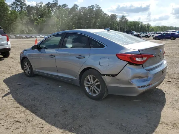 5NPE24AF2HH480583 2017 HYUNDAI SONATA - Image 2