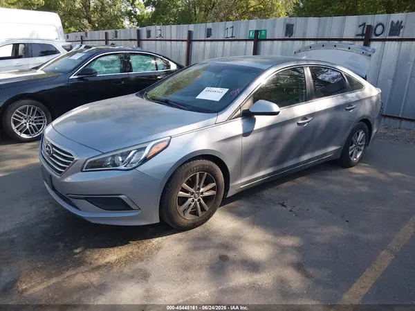 5NPE24AF2HH482981 2017 HYUNDAI SONATA - Image 2