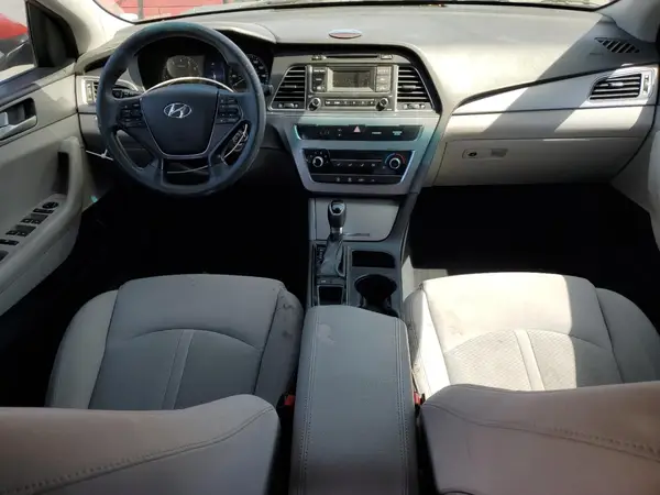 5NPE24AF2HH483998 2017 HYUNDAI SONATA - Image 8