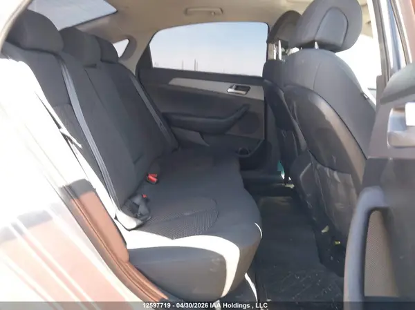5NPE24AF2HH484522 2017 HYUNDAI SONATA - Image 8