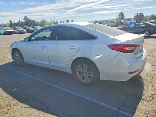 5NPE24AF2HH489042 2017 HYUNDAI SONATA - Image 2