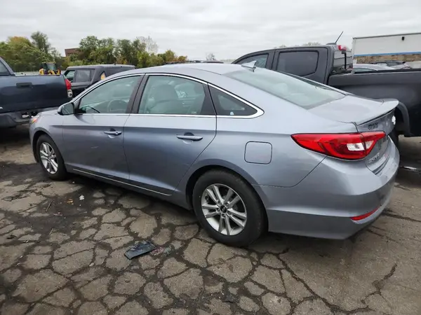 5NPE24AF2HH489512 2017 HYUNDAI SONATA - Image 2