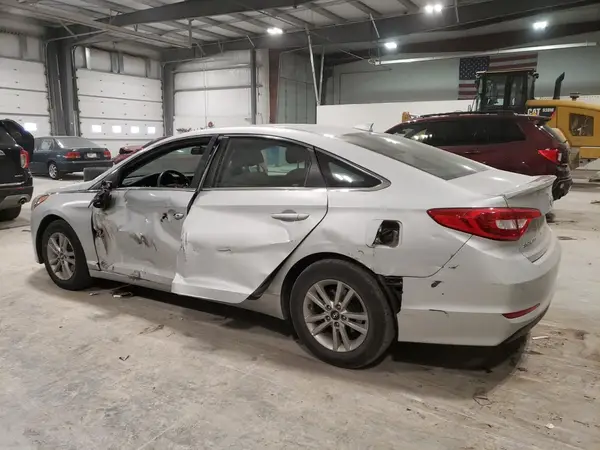 5NPE24AF2HH491258 2017 HYUNDAI SONATA - Image 2