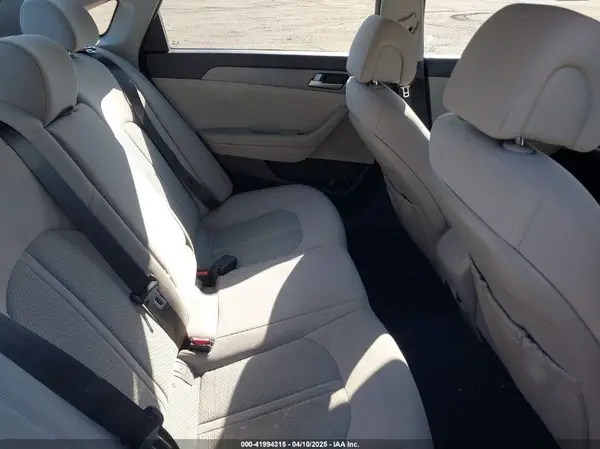 5NPE24AF2HH491793 2017 HYUNDAI SONATA - Image 8