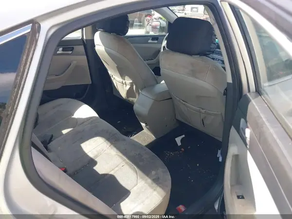 5NPE24AF2HH493236 2017 HYUNDAI SONATA - Image 8