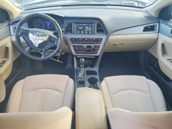 5NPE24AF2HH496704 2017 HYUNDAI SONATA - Image 8