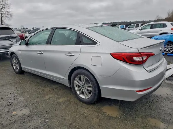 5NPE24AF2HH497299 2017 HYUNDAI SONATA - Image 2