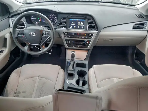 5NPE24AF2HH497299 2017 HYUNDAI SONATA - Image 8