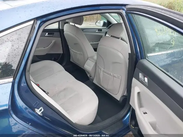 5NPE24AF2HH506972 2017 HYUNDAI SONATA - Image 8