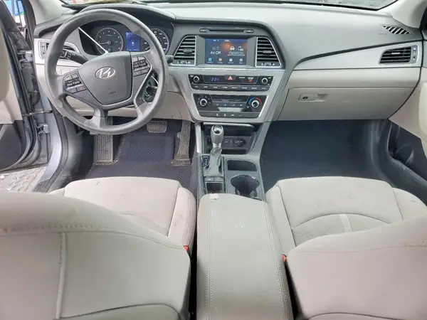 5NPE24AF2HH507930 2017 HYUNDAI SONATA - Image 8