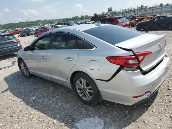 5NPE24AF2HH508463 2017 HYUNDAI SONATA - Image 2