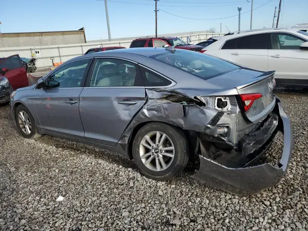 5NPE24AF2HH513047 2017 HYUNDAI SONATA - Image 2