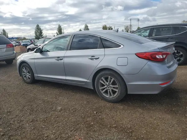 5NPE24AF2HH514537 2017 HYUNDAI SONATA - Image 2