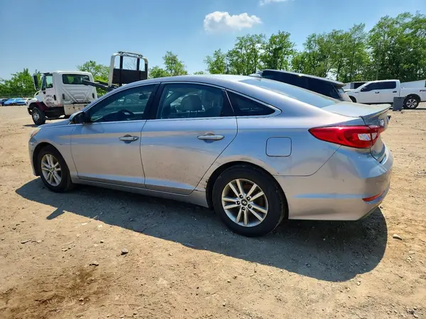5NPE24AF2HH514926 2017 HYUNDAI SONATA - Image 2