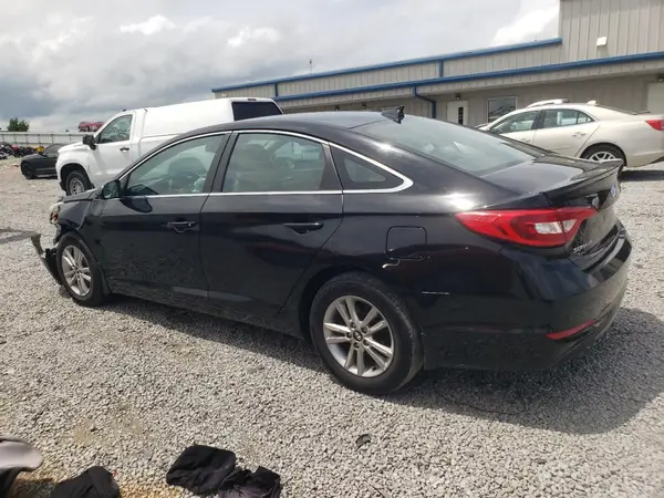5NPE24AF2HH516529 2017 HYUNDAI SONATA - Image 2