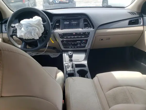 5NPE24AF2HH516529 2017 HYUNDAI SONATA - Image 8
