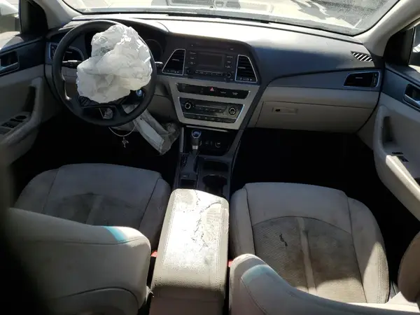 5NPE24AF2HH516840 2017 HYUNDAI SONATA - Image 8
