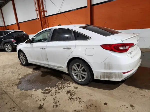5NPE24AF2HH517275 2017 HYUNDAI SONATA - Image 2