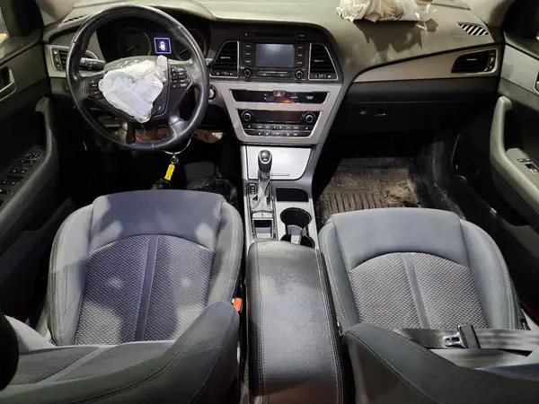 5NPE24AF2HH517275 2017 HYUNDAI SONATA - Image 8