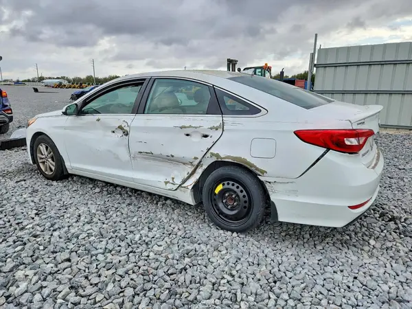 5NPE24AF2HH517924 2017 HYUNDAI SONATA - Image 2