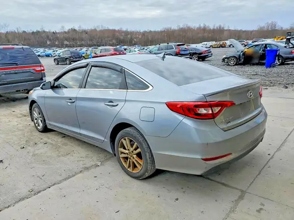 5NPE24AF2HH518717 2017 HYUNDAI SONATA - Image 2
