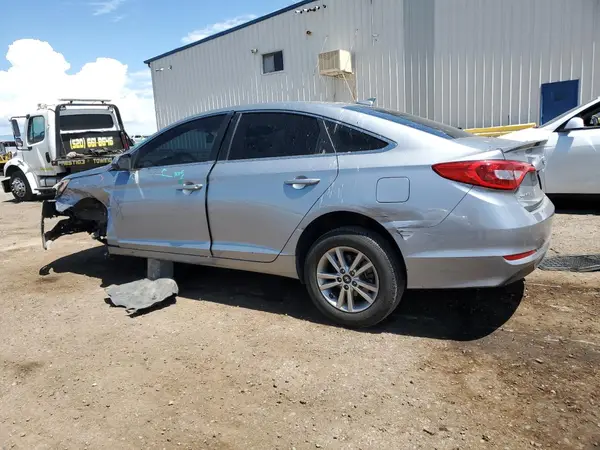 5NPE24AF2HH519639 2017 HYUNDAI SONATA - Image 2
