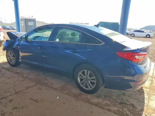 5NPE24AF2HH520998 2017 HYUNDAI SONATA - Image 2