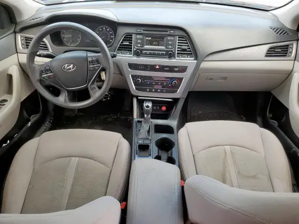 5NPE24AF2HH521391 2017 HYUNDAI SONATA - Image 8