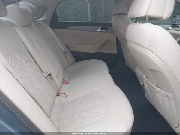 5NPE24AF2HH523366 2017 HYUNDAI SONATA - Image 8