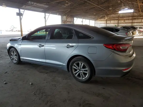 5NPE24AF2HH524632 2017 HYUNDAI SONATA - Image 2