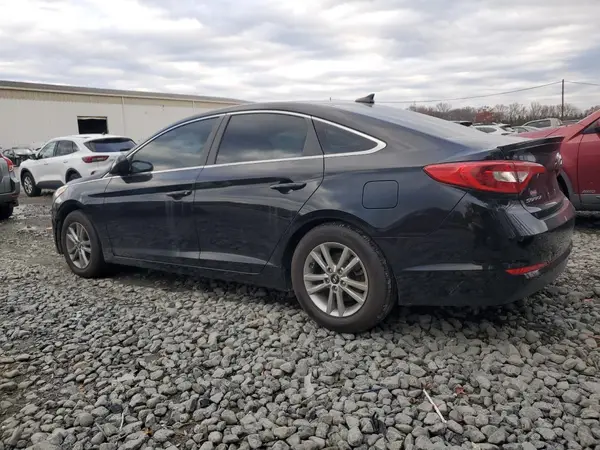 5NPE24AF2HH527059 2017 HYUNDAI SONATA - Image 2