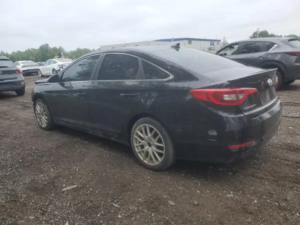 5NPE24AF2HH527997 2017 HYUNDAI SONATA - Image 2