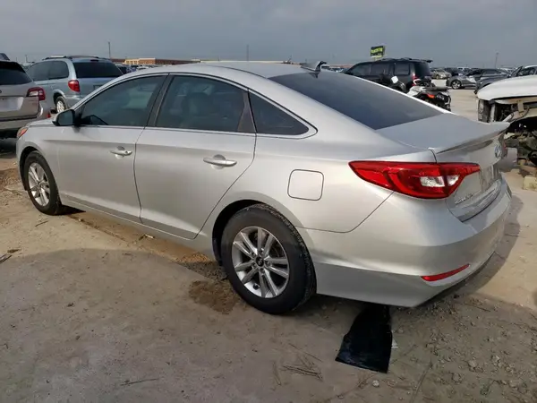 5NPE24AF2HH529118 2017 HYUNDAI SONATA - Image 2