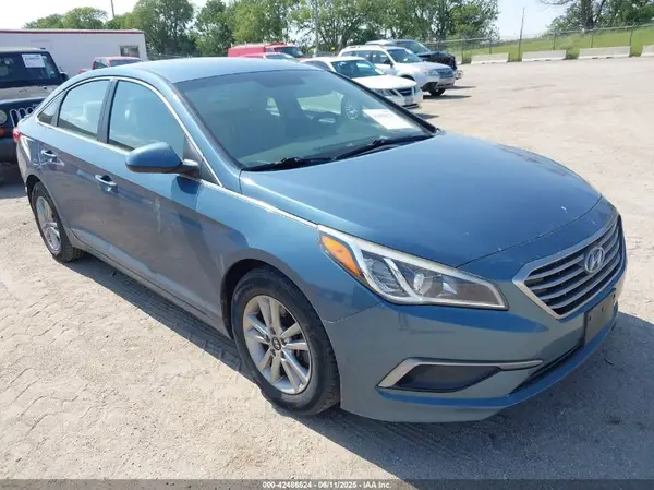 5NPE24AF2HH529376 2017 HYUNDAI SONATA - Image 1