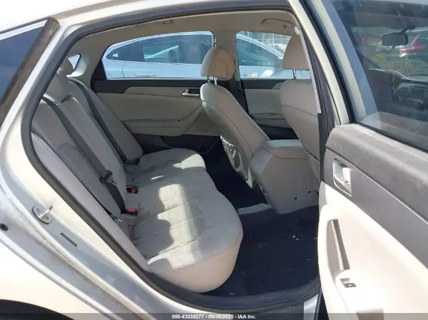 5NPE24AF2HH530222 2017 HYUNDAI SONATA - Image 8