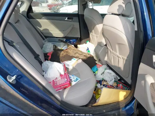 5NPE24AF2HH531757 2017 HYUNDAI SONATA - Image 8