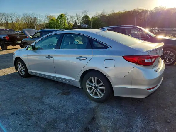 5NPE24AF2HH531984 2017 HYUNDAI SONATA - Image 2