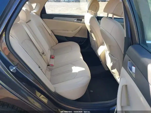 5NPE24AF2HH535176 2017 HYUNDAI SONATA - Image 8