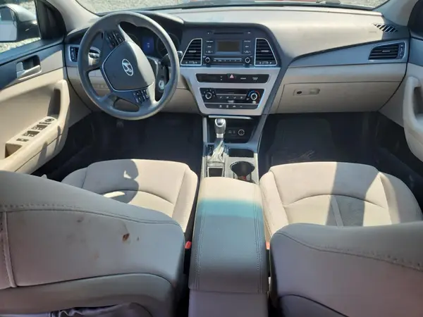 5NPE24AF2HH535727 2017 HYUNDAI SONATA - Image 8