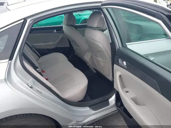 5NPE24AF2HH536134 2017 HYUNDAI SONATA - Image 8