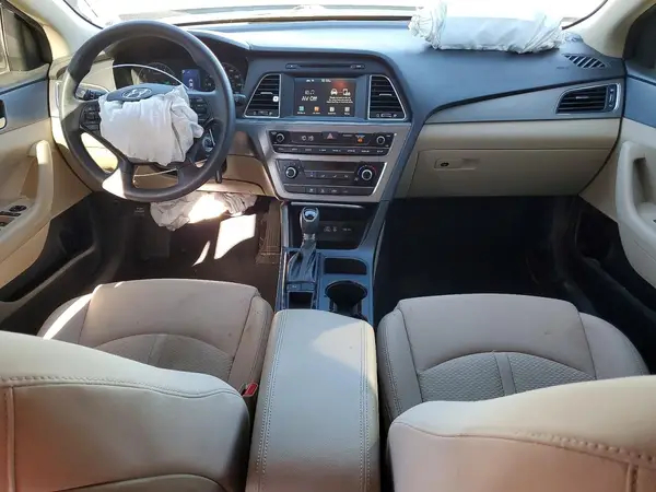 5NPE24AF2HH538627 2017 HYUNDAI SONATA - Image 8