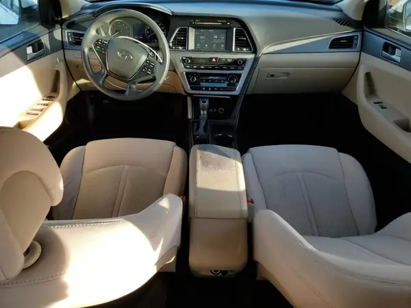 5NPE24AF2HH538708 2017 HYUNDAI SONATA - Image 8