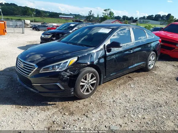 5NPE24AF2HH540474 2017 HYUNDAI SONATA - Image 2