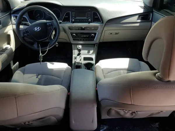 5NPE24AF2HH541947 2017 HYUNDAI SONATA - Image 8