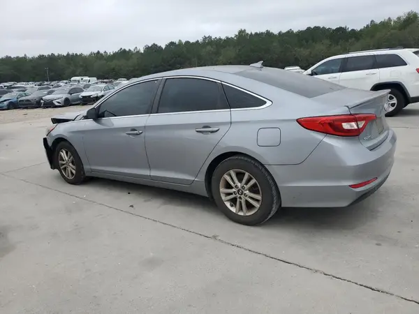 5NPE24AF2HH543763 2017 HYUNDAI SONATA - Image 2