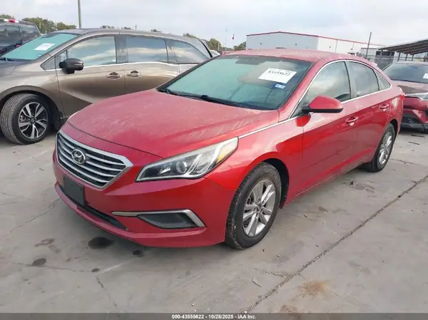 5NPE24AF2HH543942 2017 HYUNDAI SONATA - Image 2