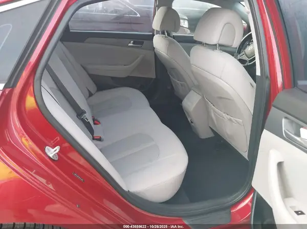 5NPE24AF2HH543942 2017 HYUNDAI SONATA - Image 8