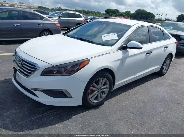 5NPE24AF2HH544511 2017 HYUNDAI SONATA - Image 2