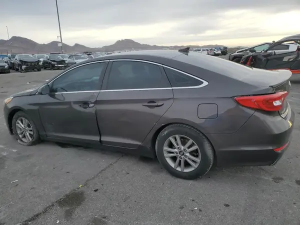 5NPE24AF2HH544606 2017 HYUNDAI SONATA - Image 2