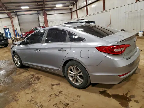 5NPE24AF2HH552558 2017 HYUNDAI SONATA - Image 2